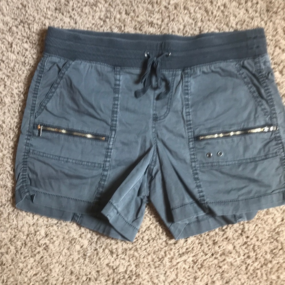 Ladies shorts